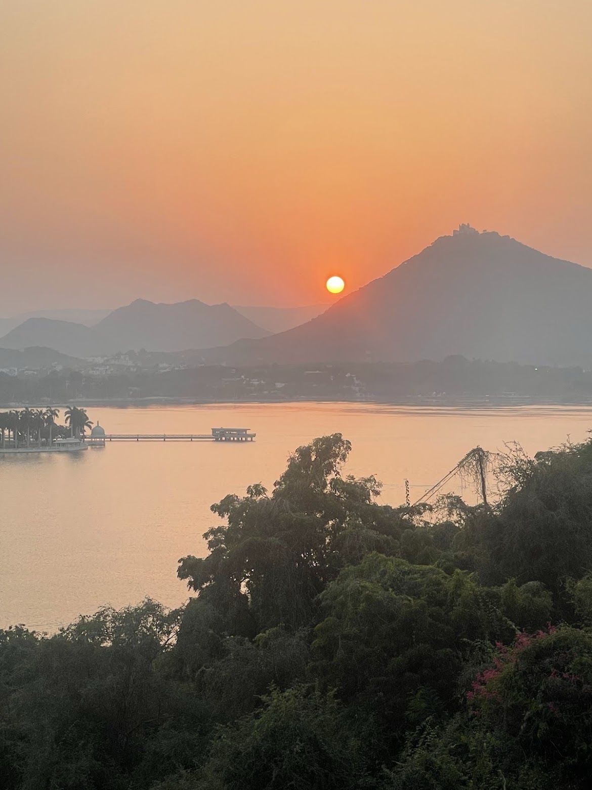 Sunset Lake Udaipur